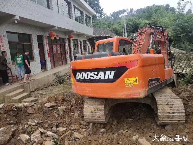 斗山 DH130LC-V 挖掘机