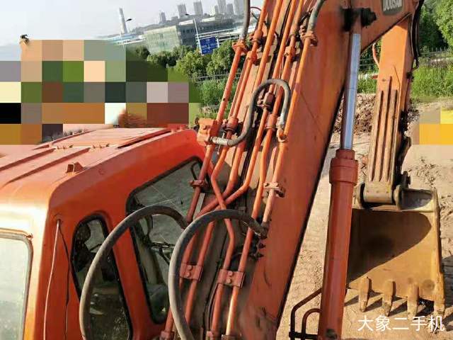 斗山 DH215-7 挖掘机