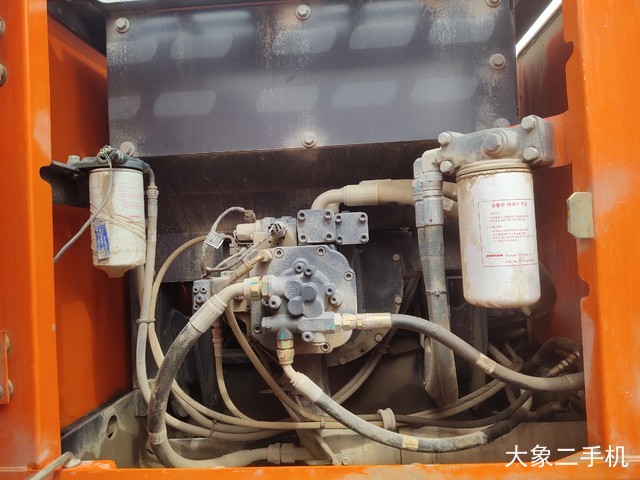 斗山 DH225LC-9 挖掘机