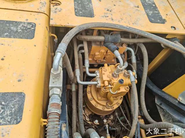 三一重工 SY225C 挖掘机