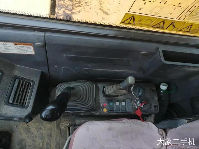 三一重工 SY60C 挖掘机