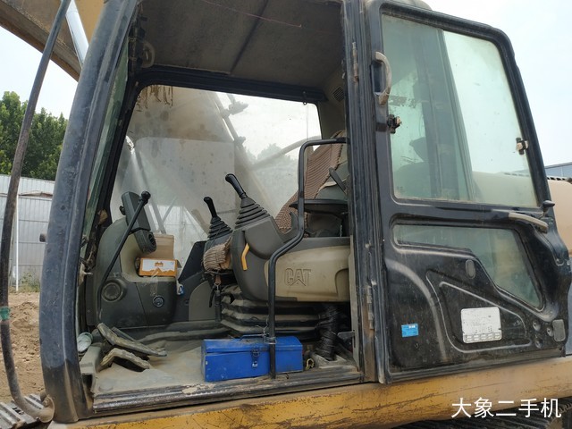 卡特彼勒 323D液压 挖掘机