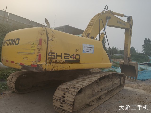 住友 SH240-5 挖掘机