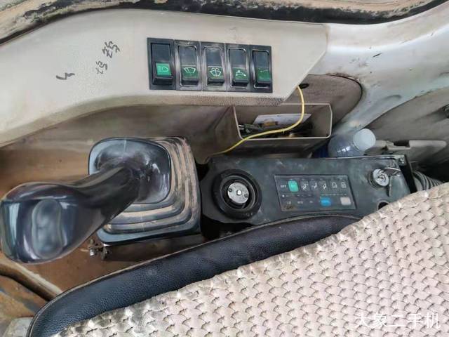 斗山 DH300LC-7 挖掘机