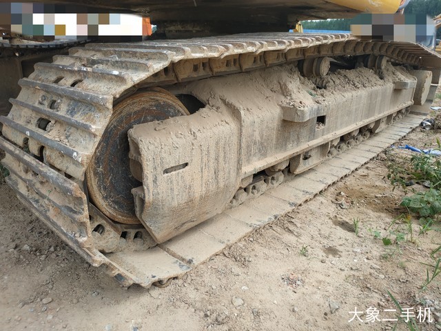 徐工 XE260C 挖掘机