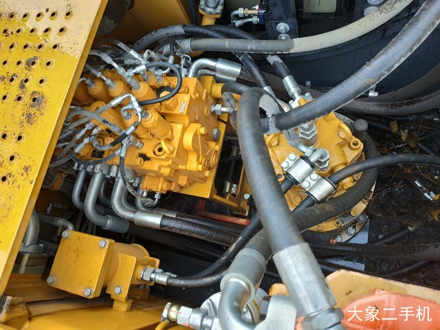 三一重工 SY485H 挖掘机