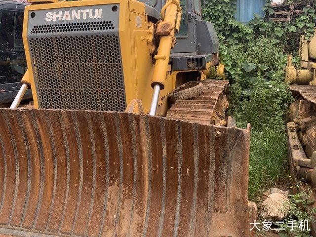 山推 SD22 推土机