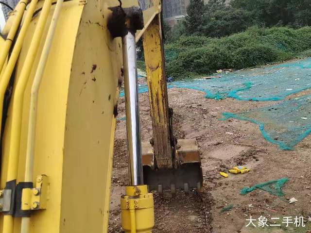 住友 SH240-5 挖掘机