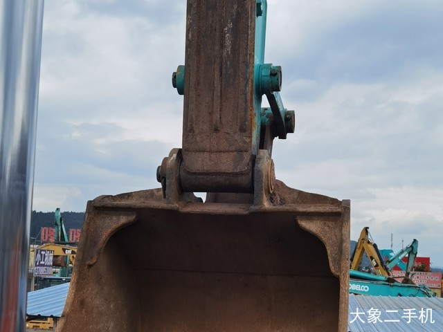 神钢 SK350LC-8 挖掘机