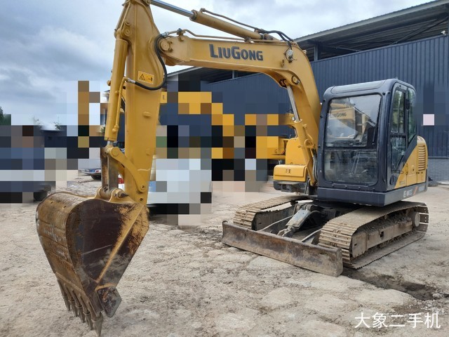 柳工 CLG908D 挖掘机