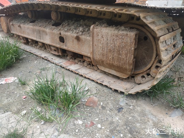 沃尔沃 EC210BLC 挖掘机