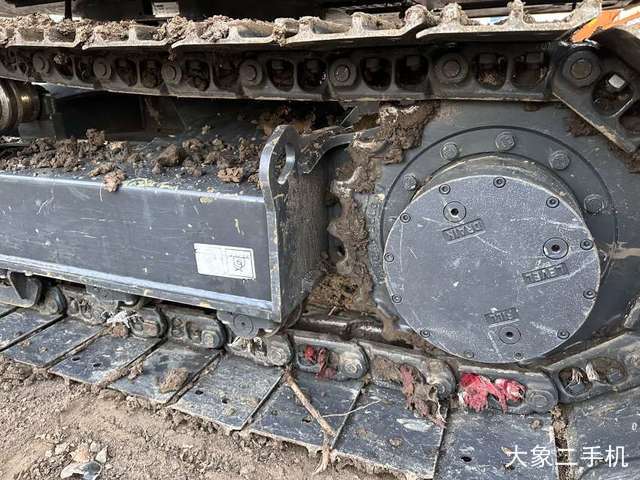 徐工 XE75G 挖掘机