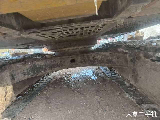 三一重工 SY135C-9 挖掘机