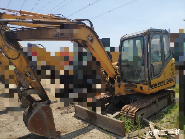 厦工 XG806 挖掘机