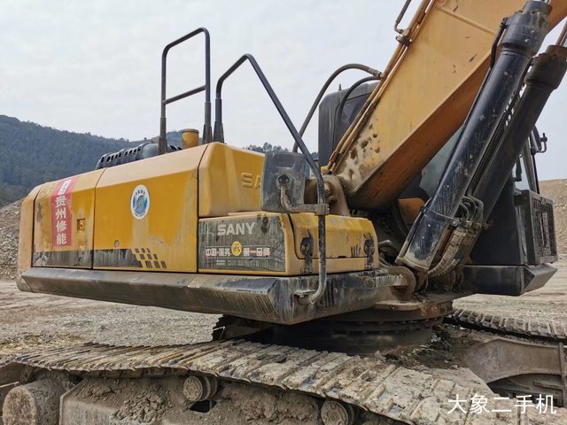 三一重工 SY245H 挖掘机