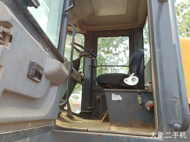 徐工 XS222 压路机