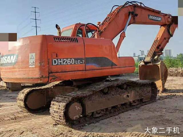 斗山 DH215-7 挖掘机