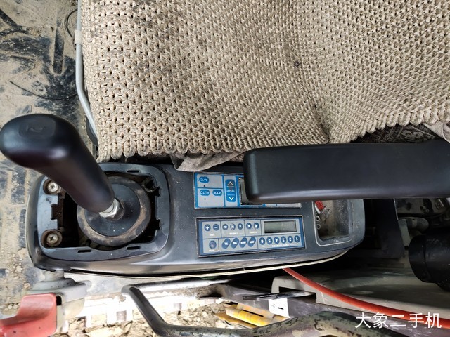 三一重工 SY235C-8S 挖掘机