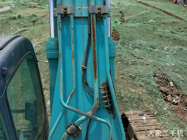 神钢 SK260LC-8 挖掘机