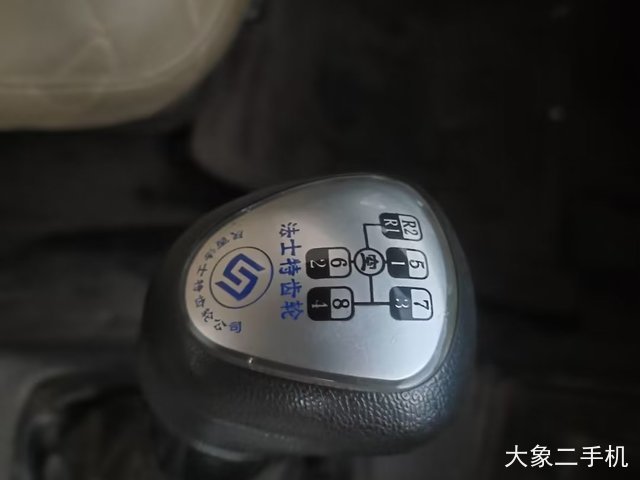 一汽解放 4X2 拖车
