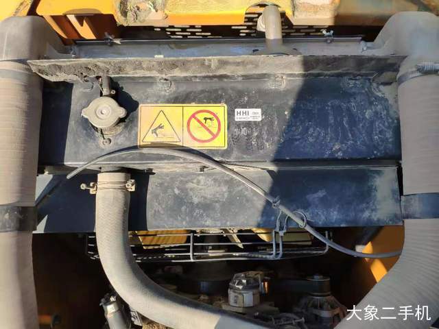 现代 R150W-9 挖掘机