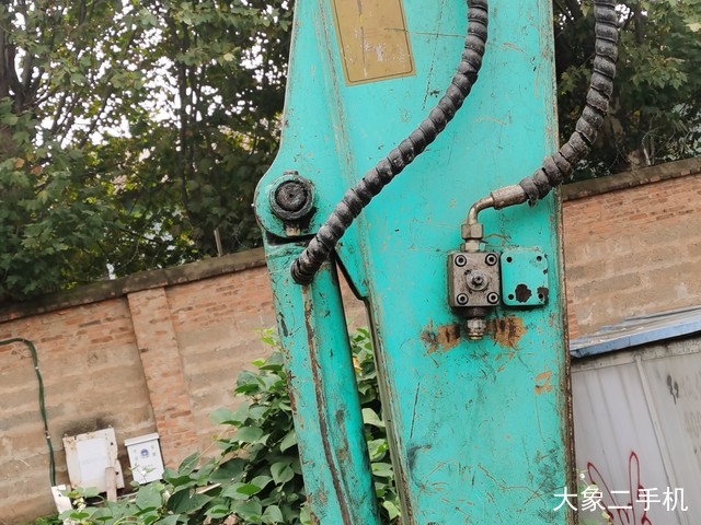 新源 XY75W-8 挖掘机