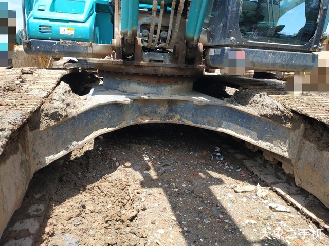 神钢 SK260LC-10 挖掘机