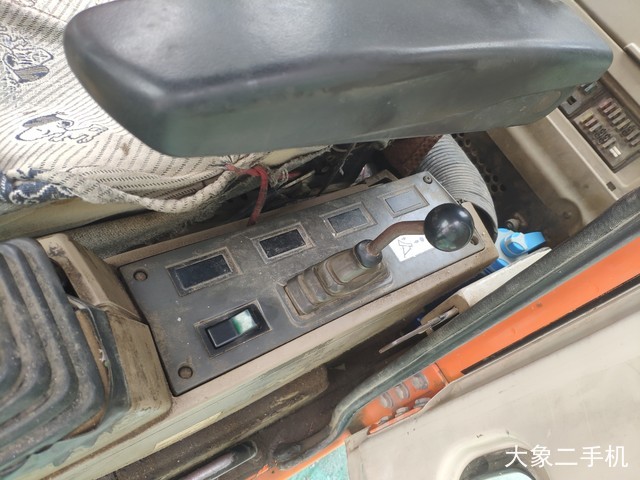 斗山 DH210W-7 挖掘机