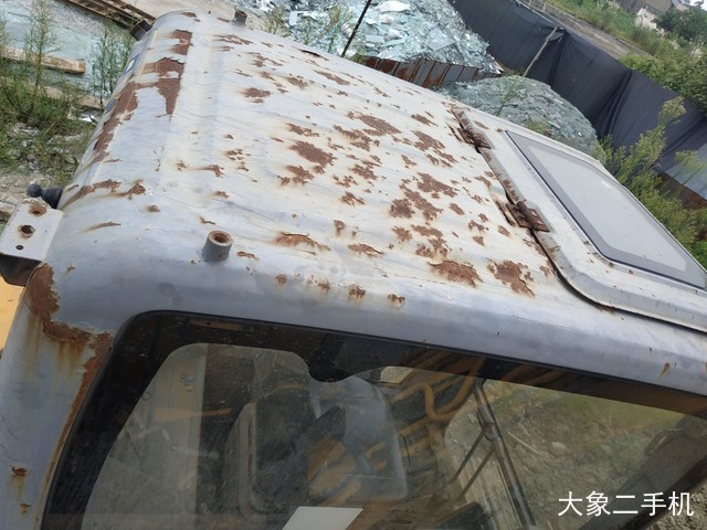 徐工 XE150D 挖掘机