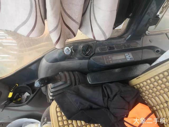 神钢 SK350LC-8 挖掘机