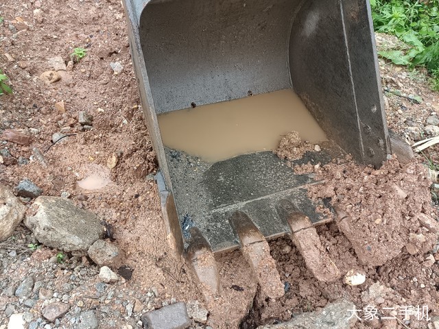 石川岛 IHI-68NS 挖掘机