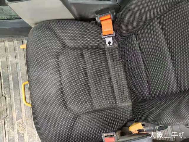 卡特彼勒 323DL 挖掘机