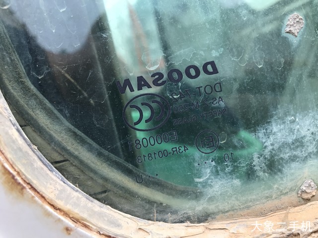 斗山 DH215-9 挖掘机