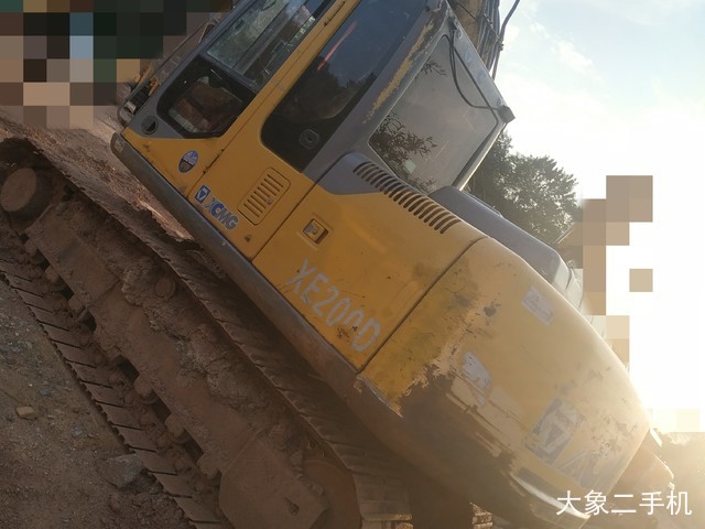 徐工 XE150 挖掘机