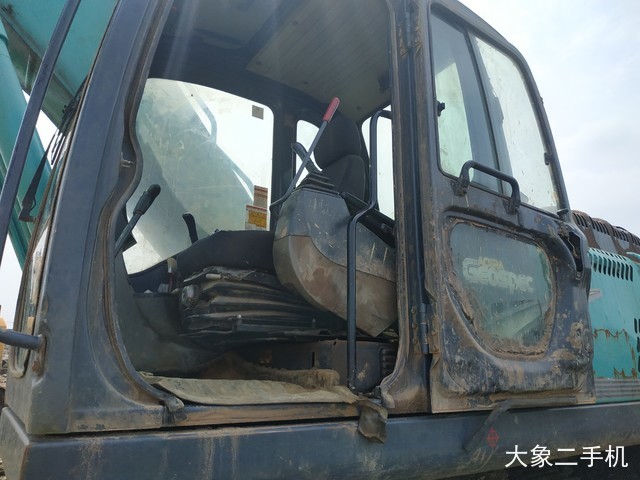 神钢 SK350LC-8 挖掘机