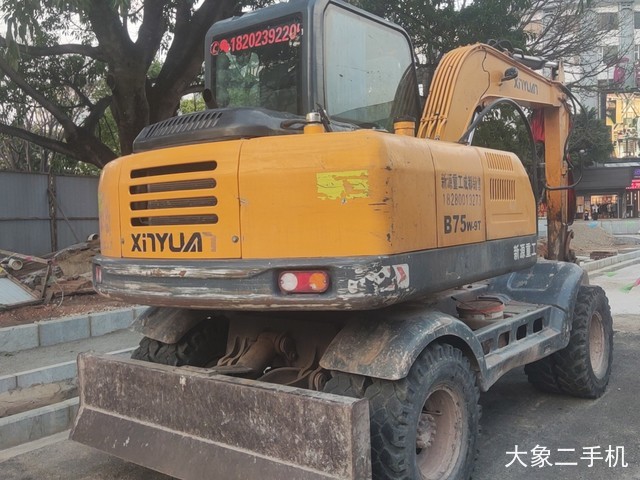 新源 XY75W-9 挖掘机