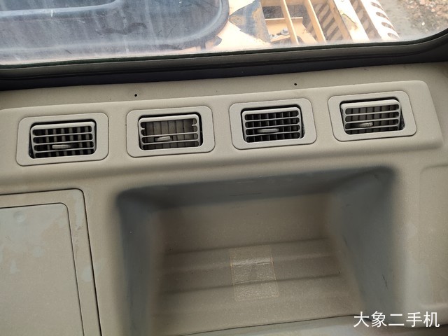 三一重工 SY155C 挖掘机