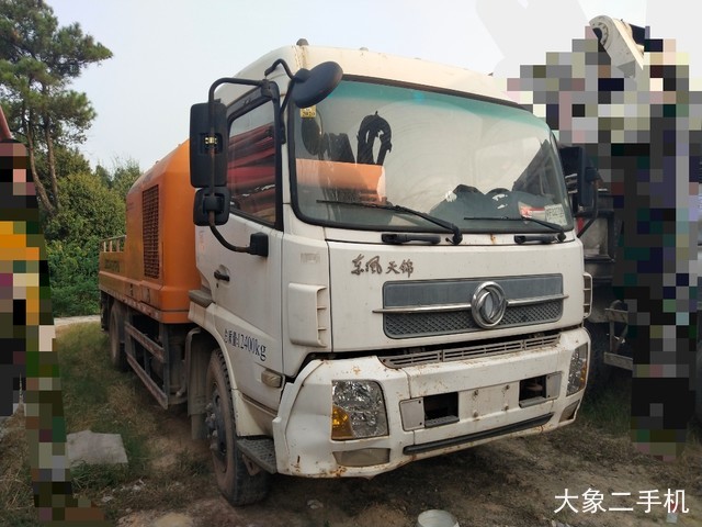 中联重科 ZLJ5121THBE东风 车载泵