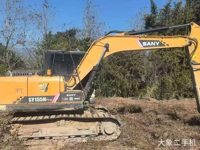 三一重工 SY135C 挖掘机