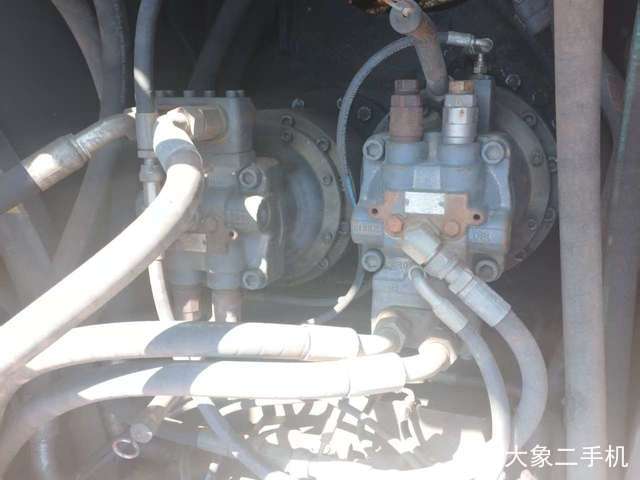 沃尔沃 EC480D 挖掘机