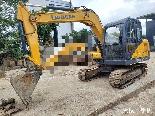 柳工 CLG908D 挖掘机