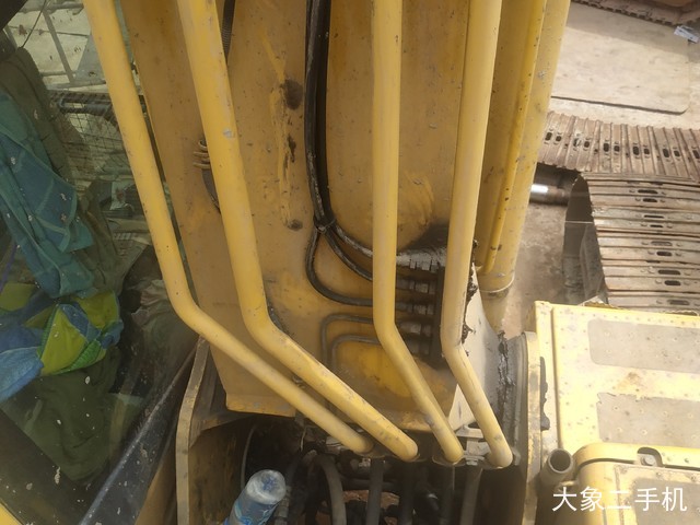 小松 PC240LC-8 挖掘机