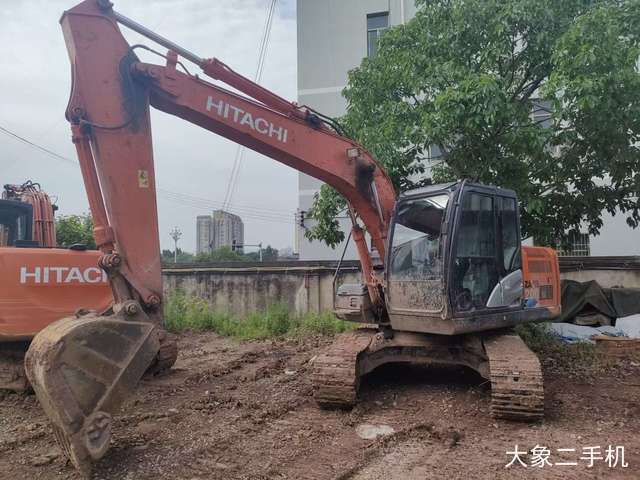 日立 ZX130-5A 挖掘机