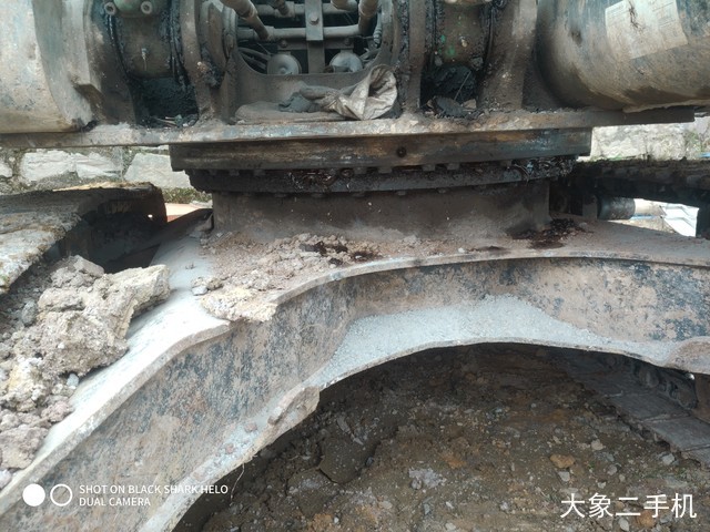 神钢 SK140LC-8 挖掘机