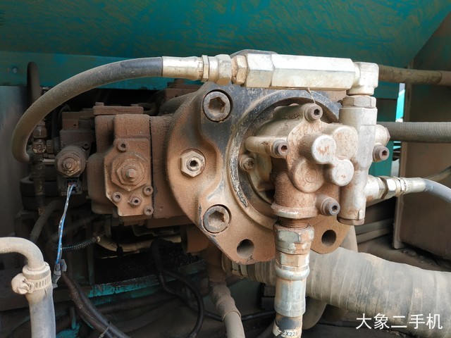 神钢 SK260LC-8 挖掘机