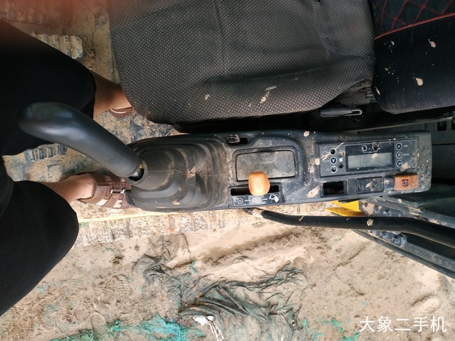 住友 SH220LC-5 挖掘机