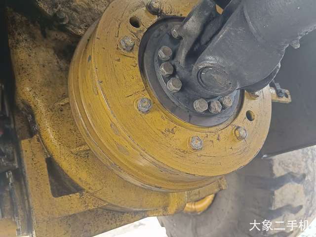 山东临工 L955F 装载机