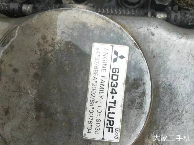 神钢 SK230 挖掘机