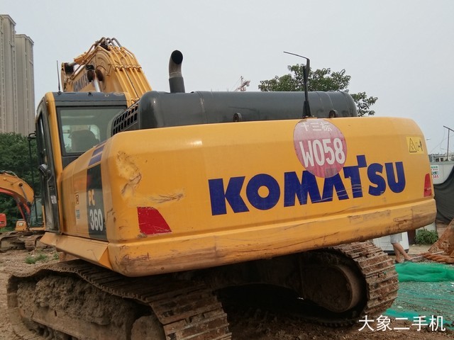 小松 PC360-8M0 挖掘机