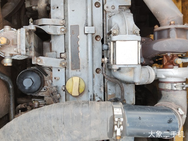 山东临工 LG6150 挖掘机